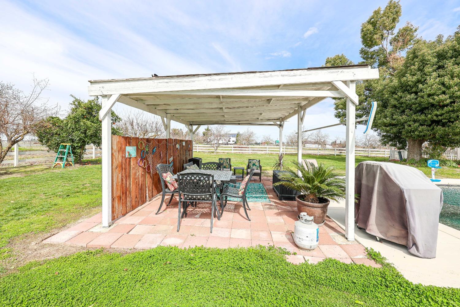 9470 Sunset Drive