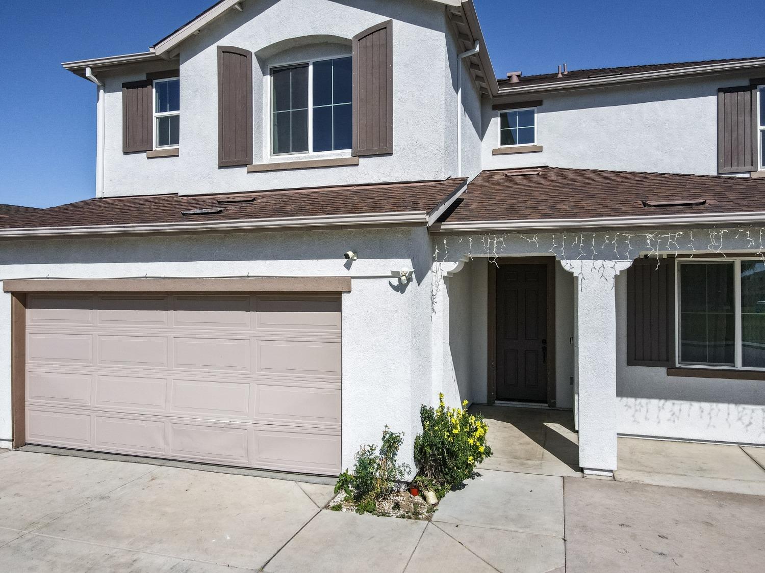 5218 Amaryllis Way