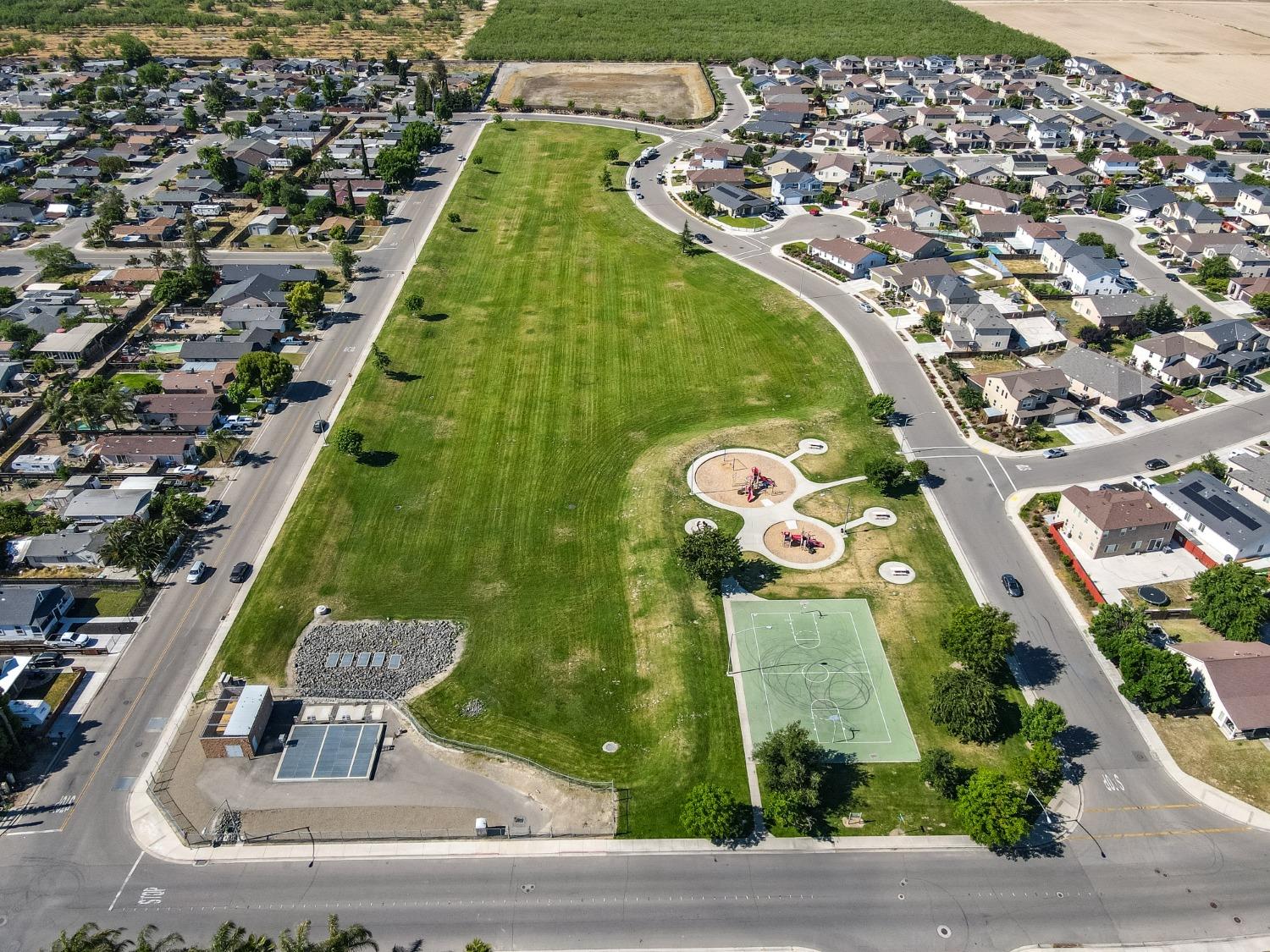 5218 Amaryllis Way