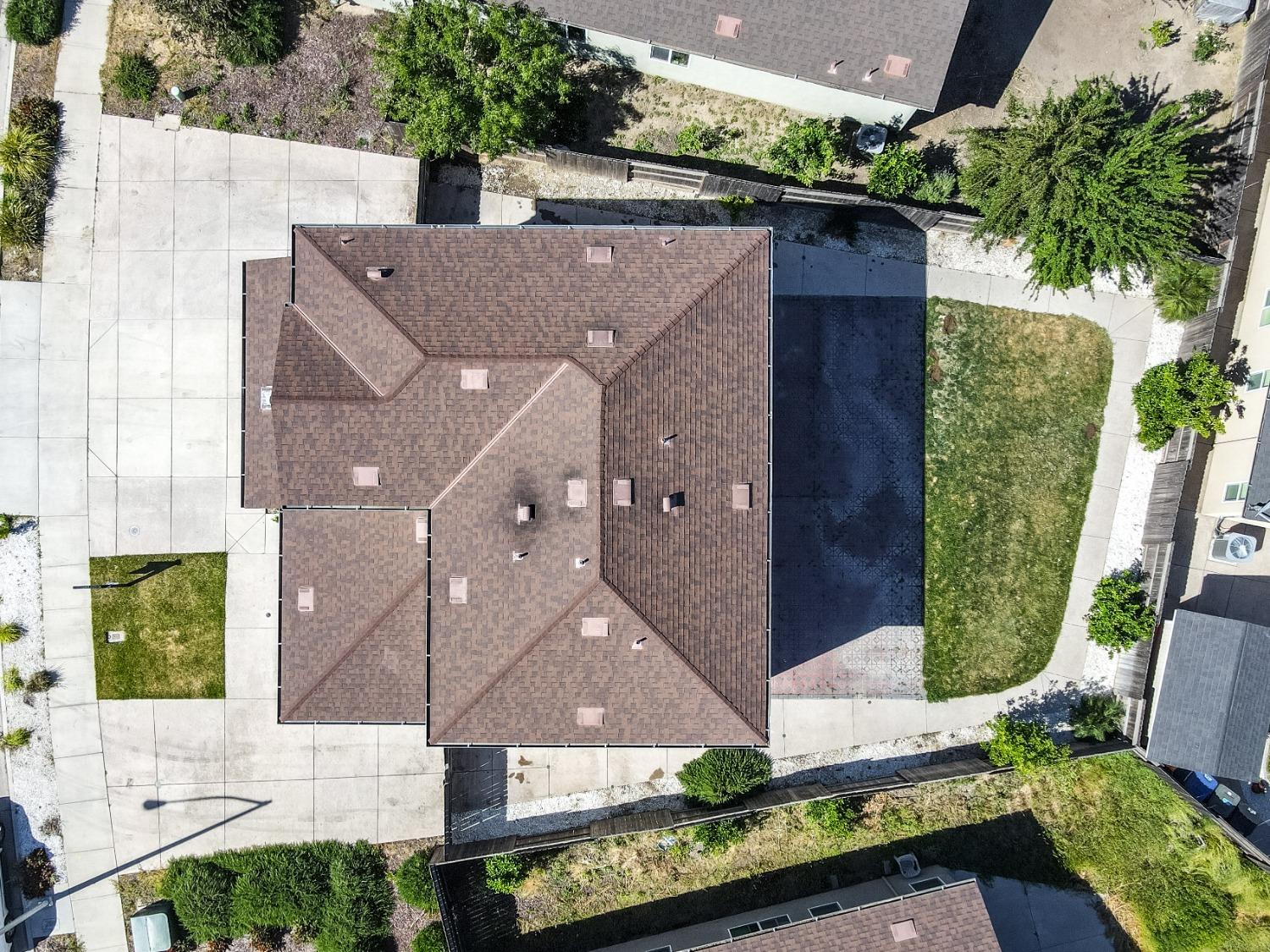 5218 Amaryllis Way
