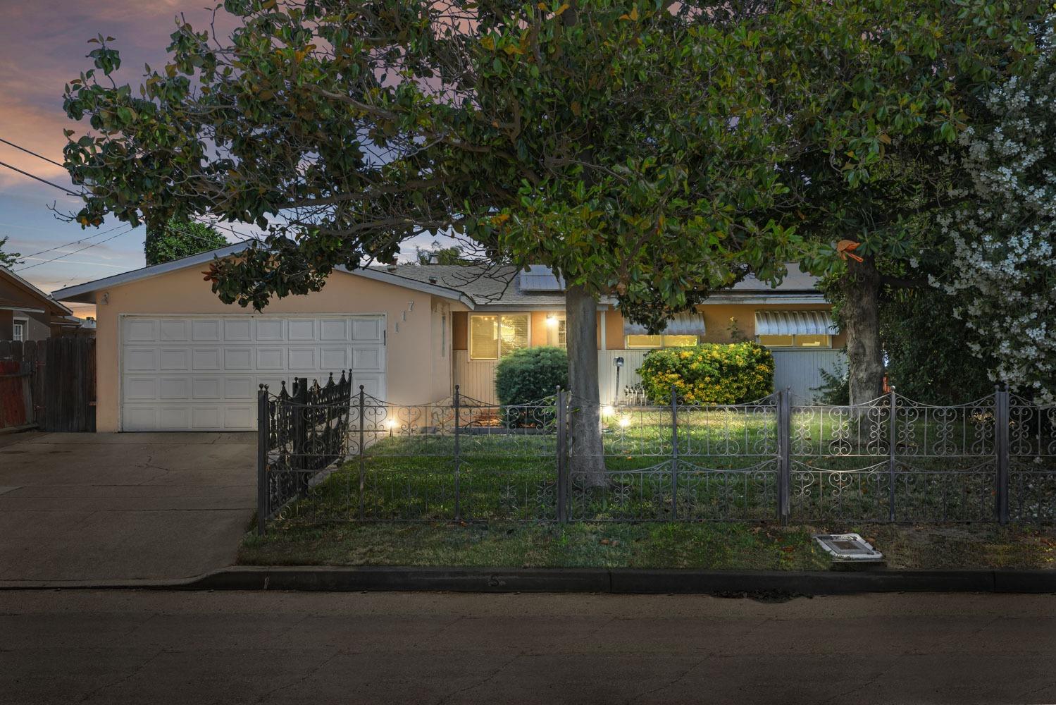 117 E Fortuna Avenue