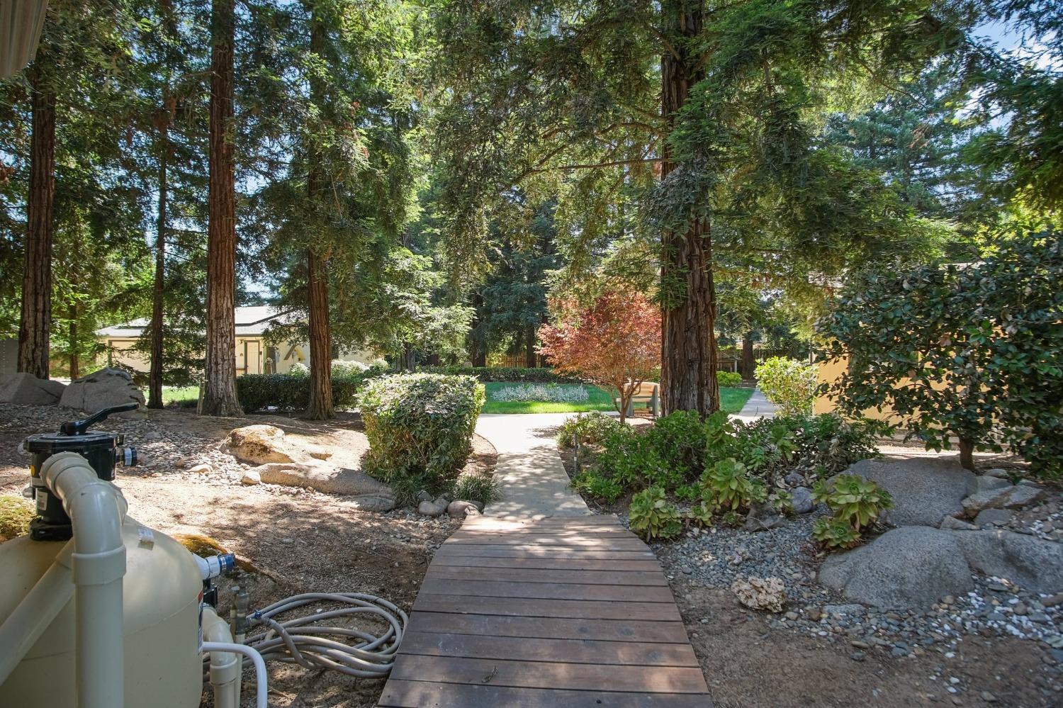 2977 Whitegate Drive