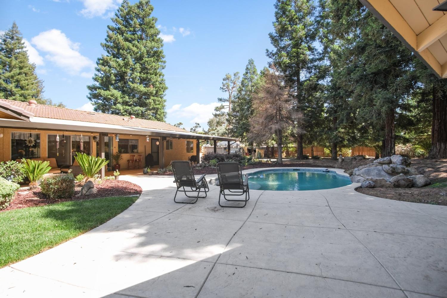 2977 Whitegate Drive