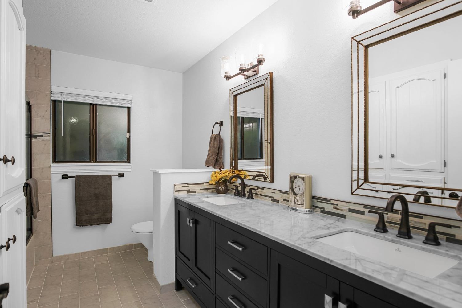 2977 Whitegate Drive