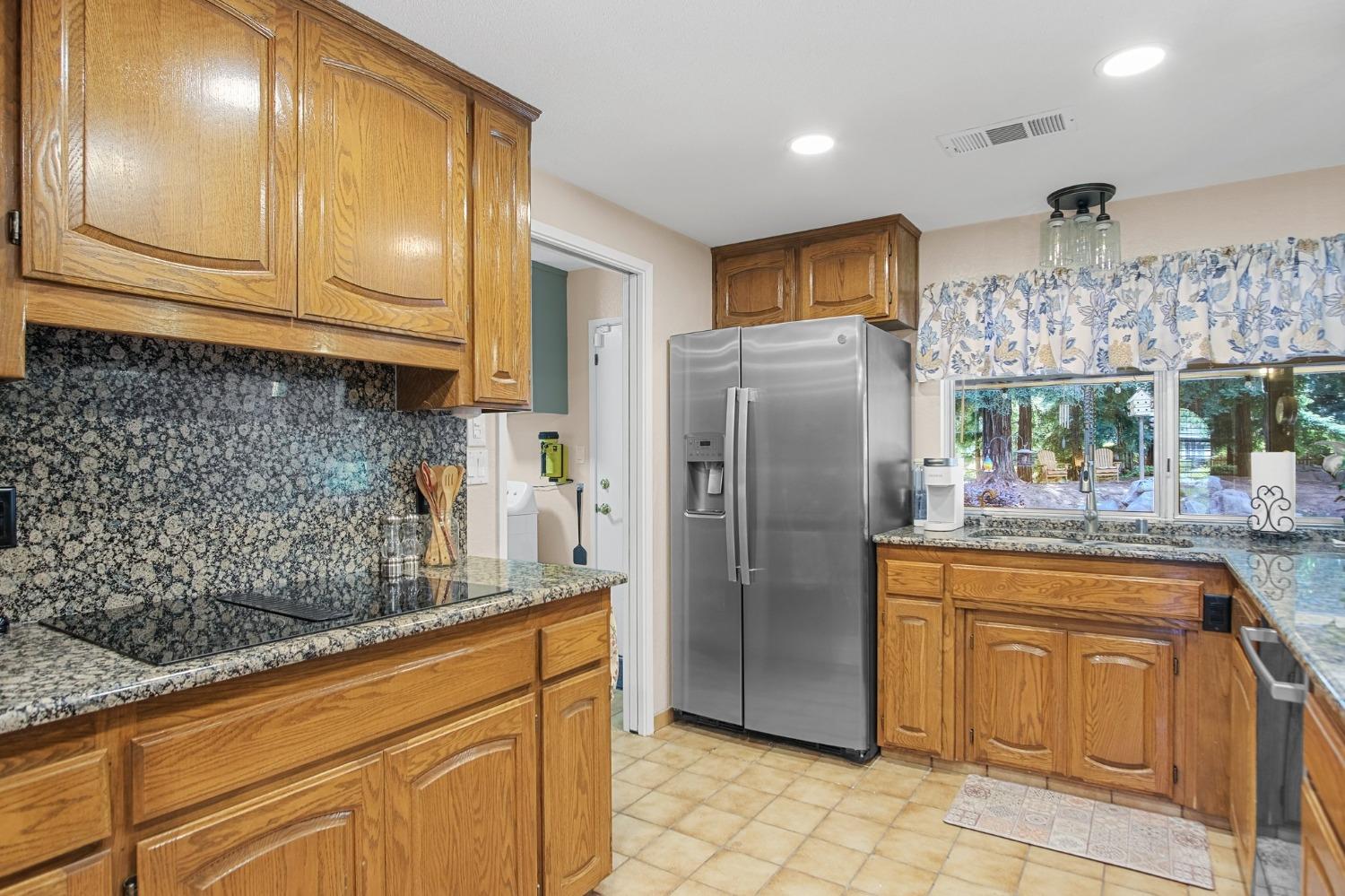 2977 Whitegate Drive