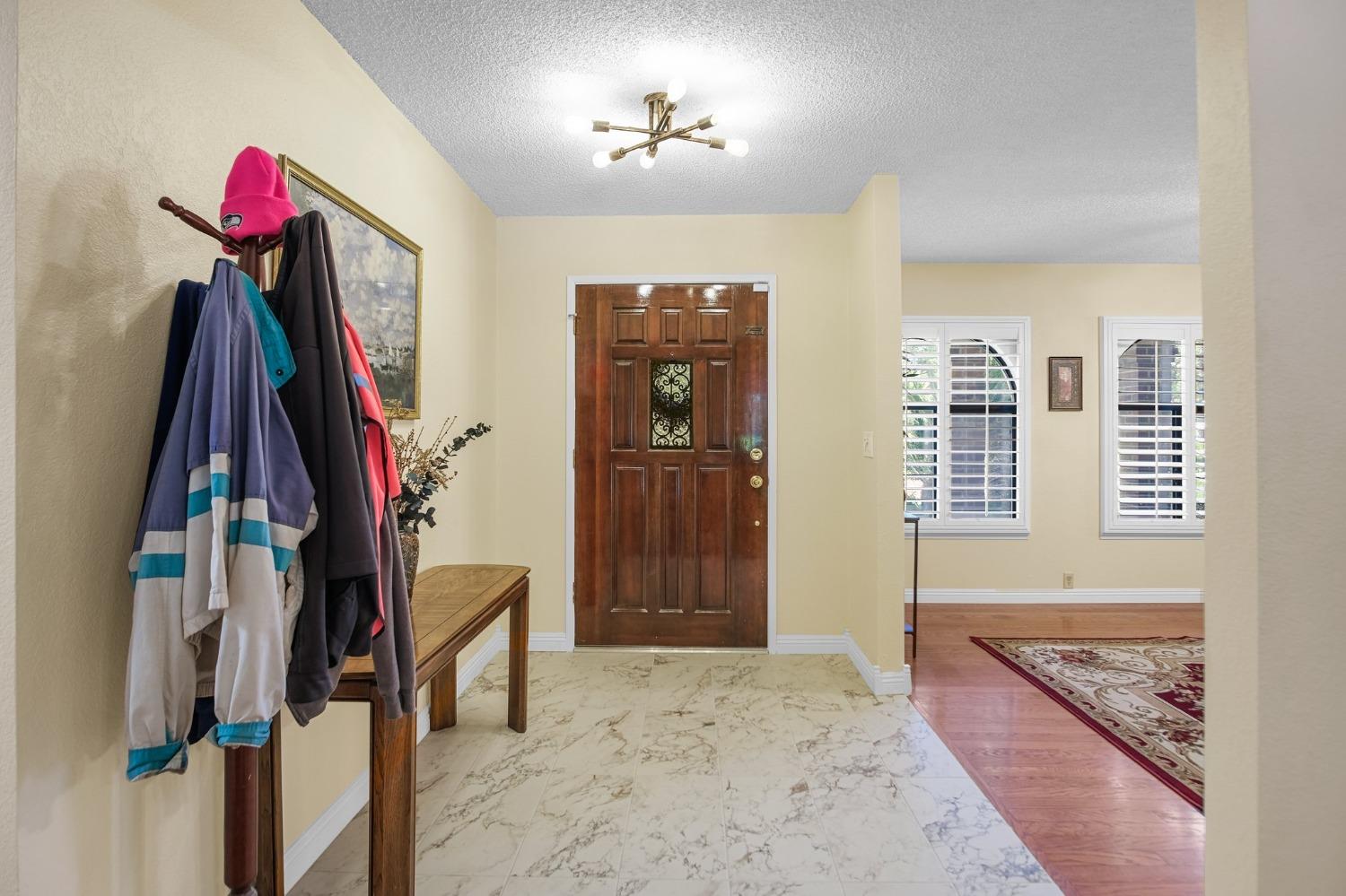 2977 Whitegate Drive