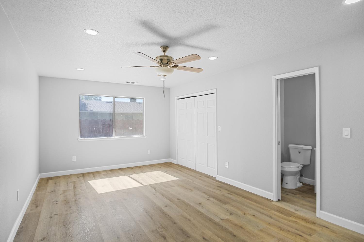 1801 Ellison Dr