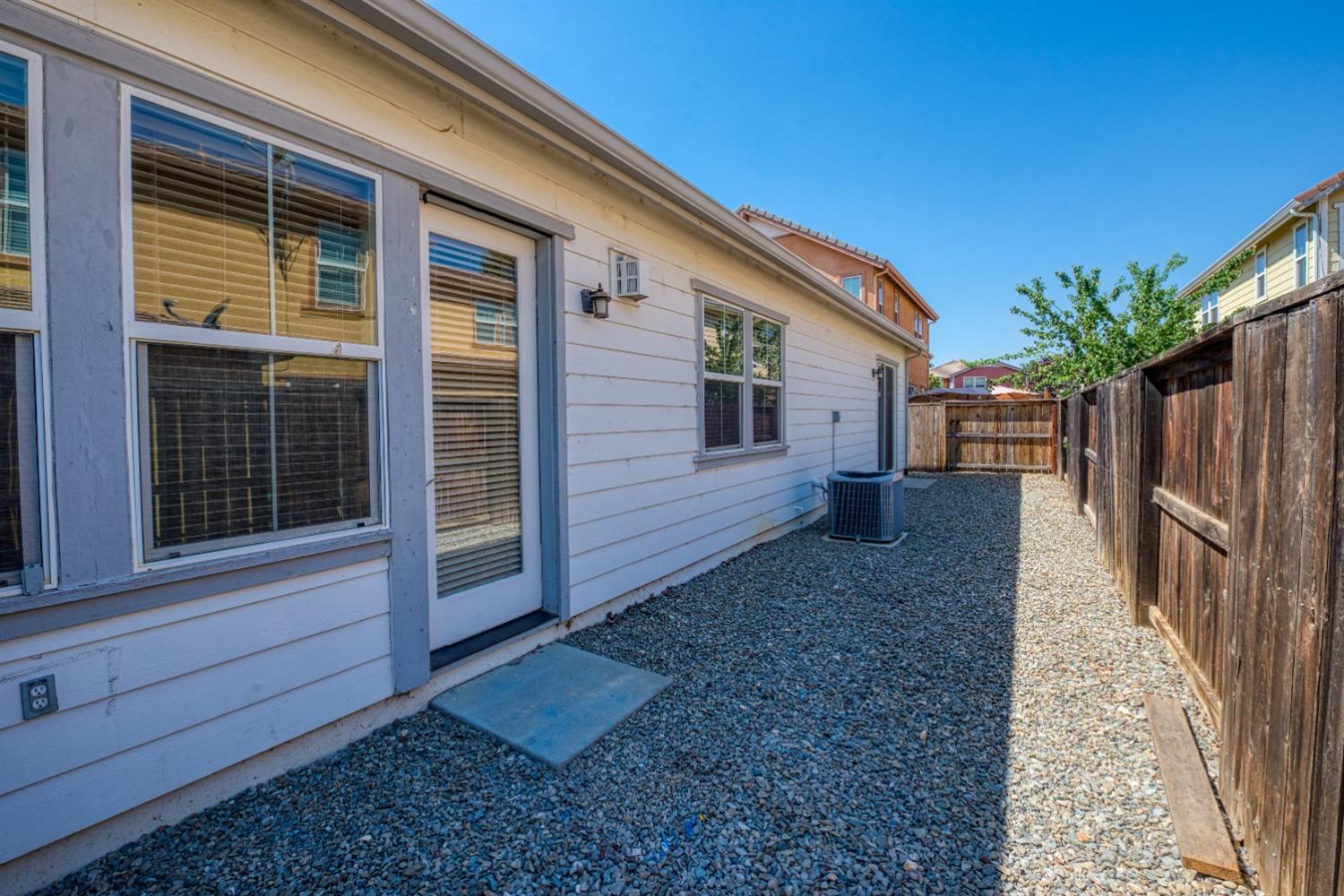 9450 Vintner Circle