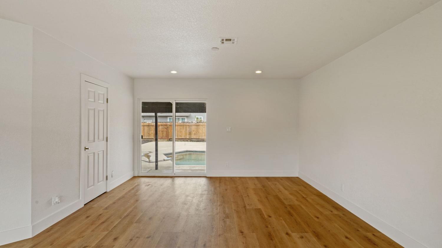 1601 Couchman Lane