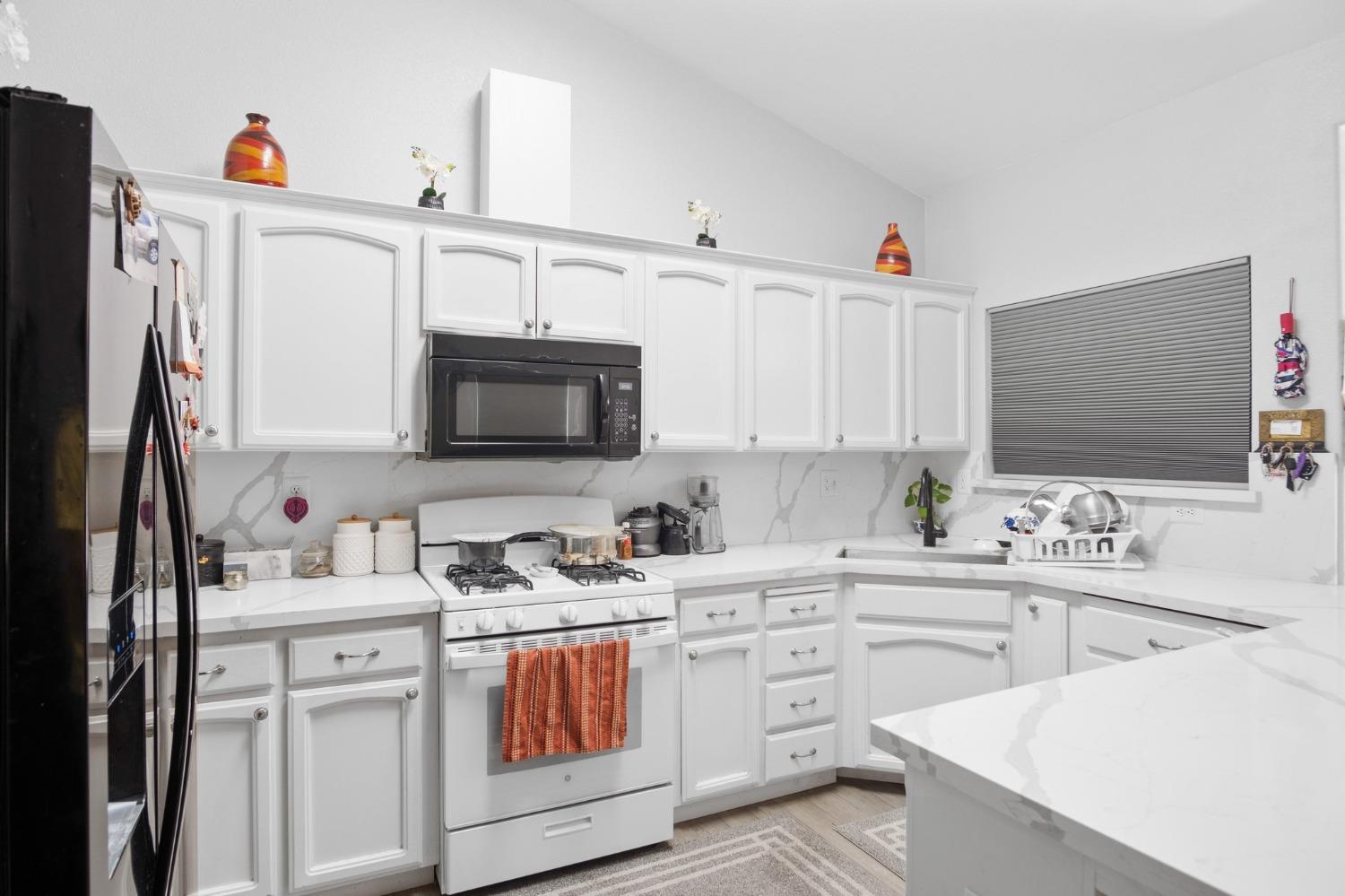 2414 Sorrel Drive