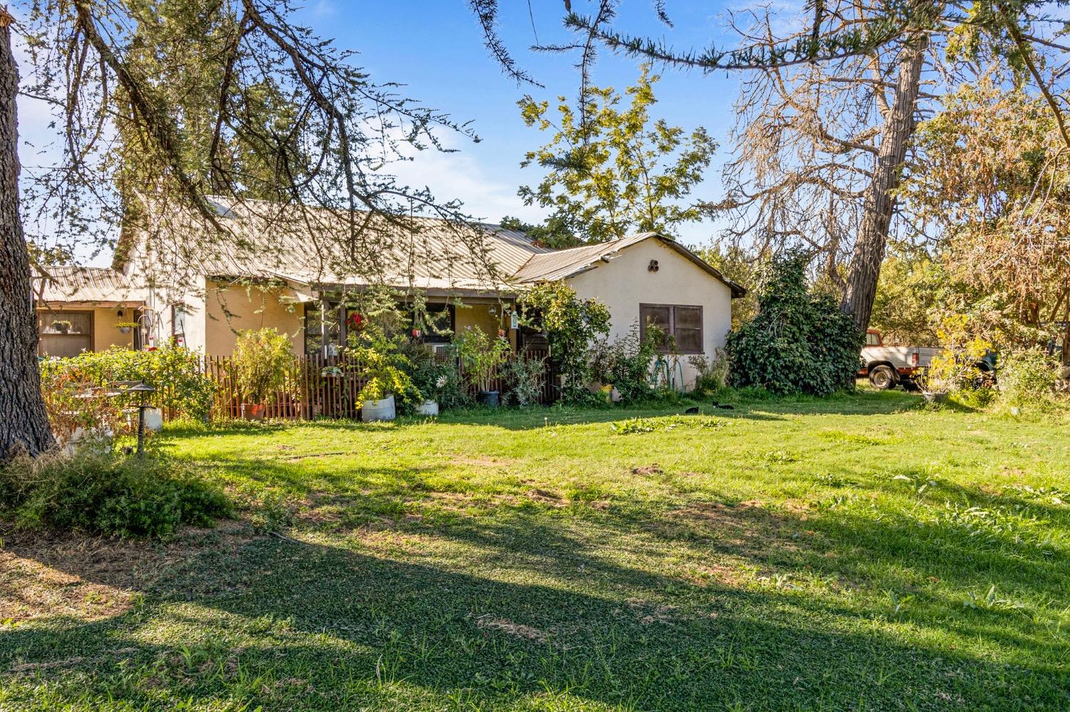 769 S Blossom Road