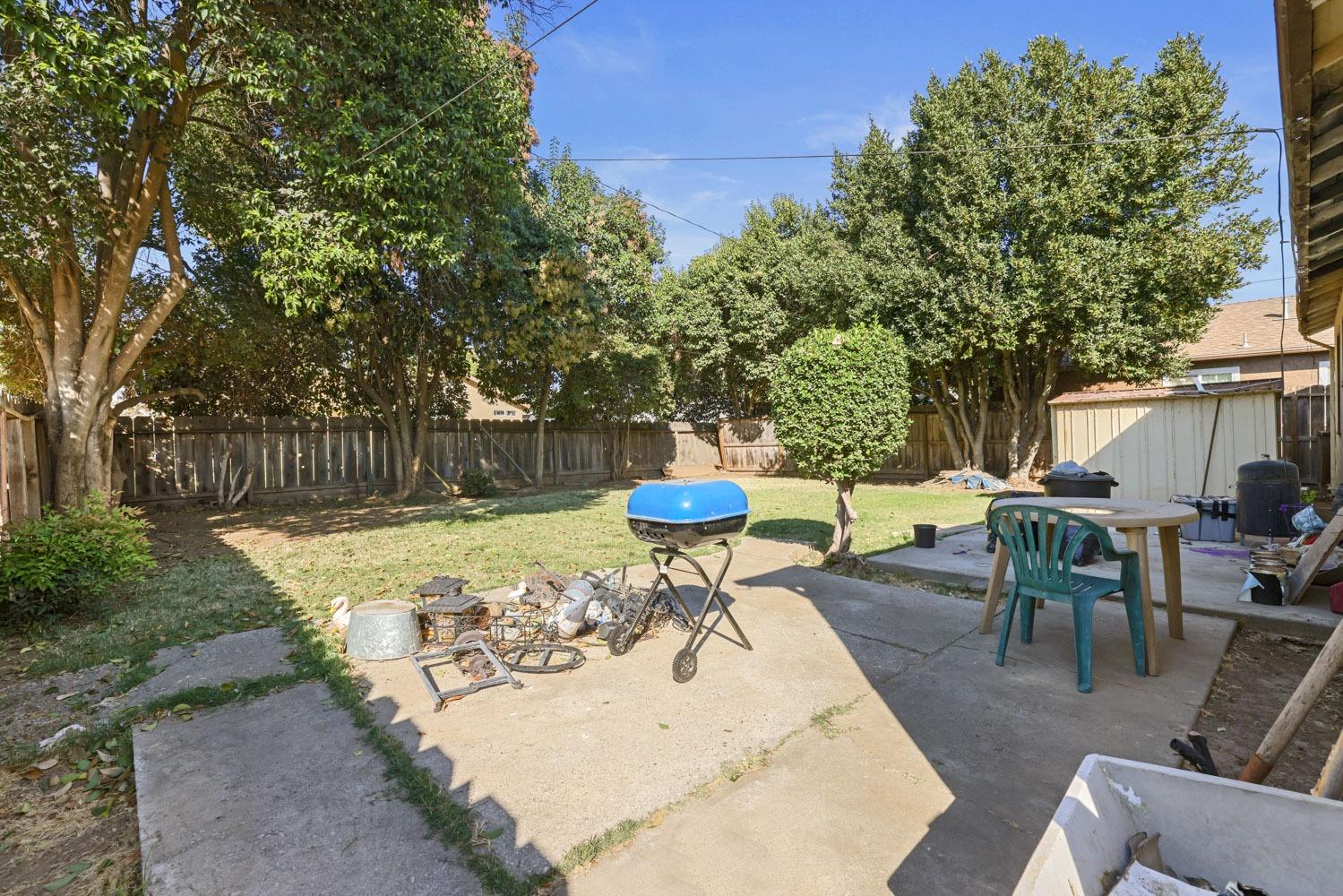 2341 Green Street