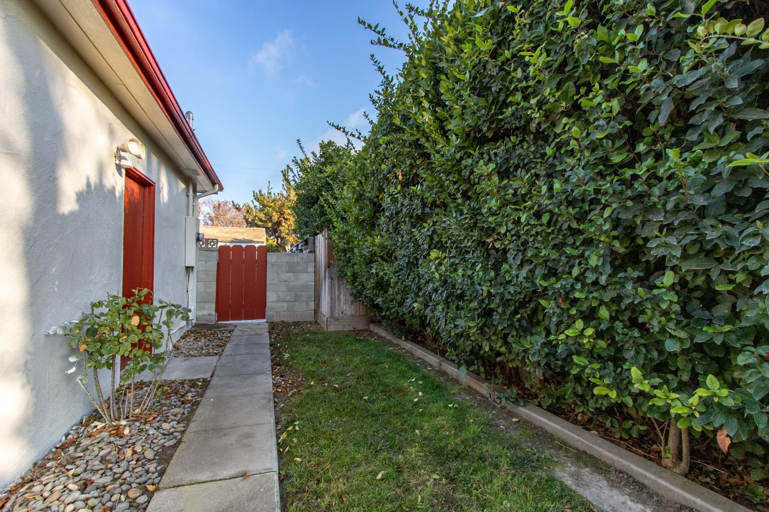 1509 Myrtle Street