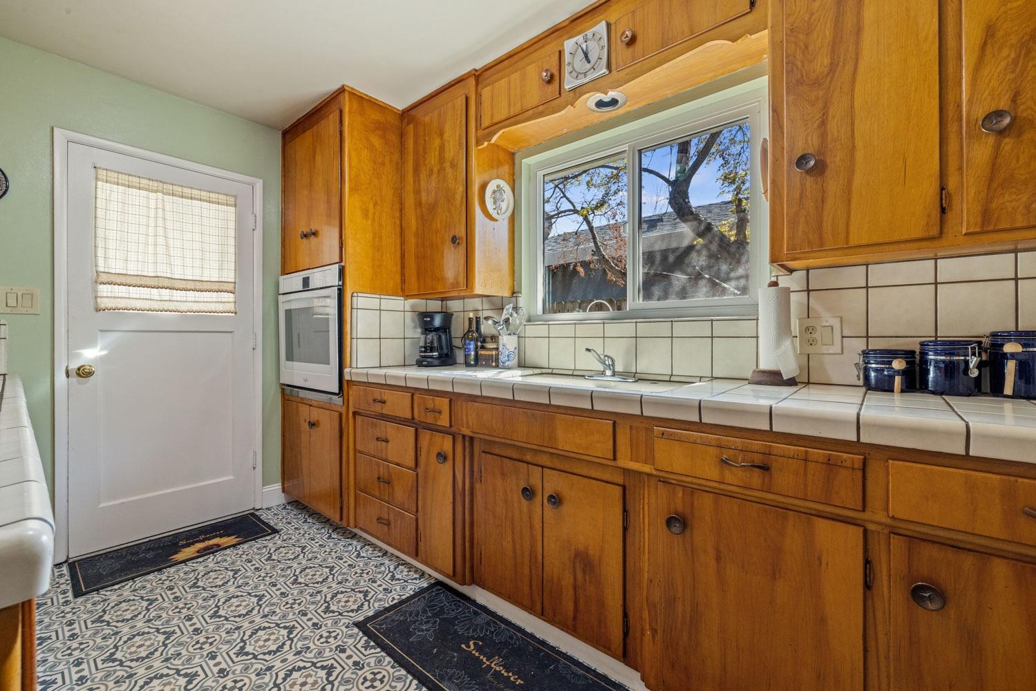 1610 Springwood Drive