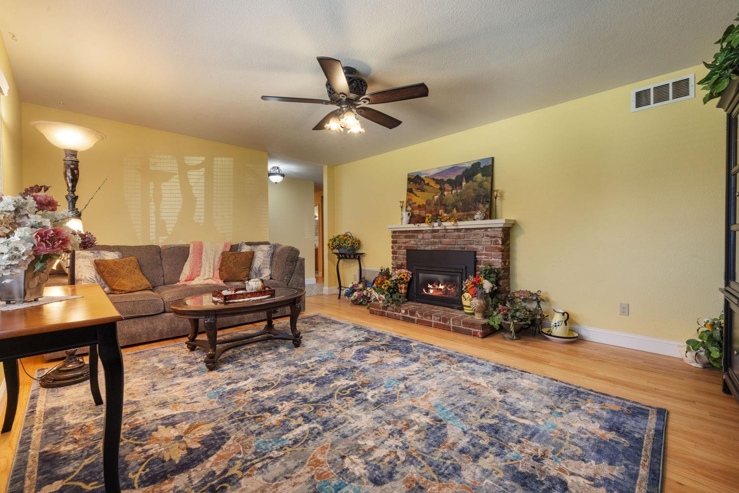 1610 Springwood Drive