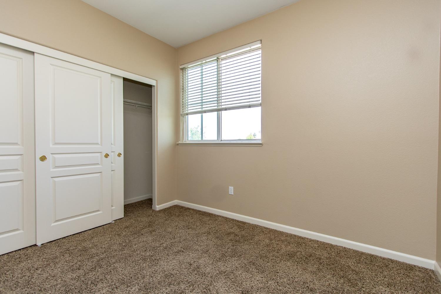 1360 Shady Lane 432