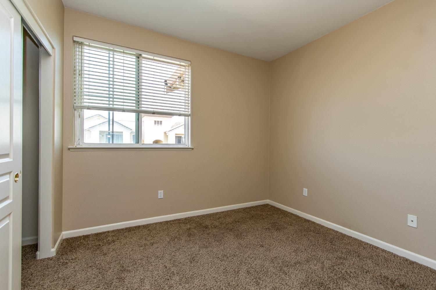 1360 Shady Lane 432