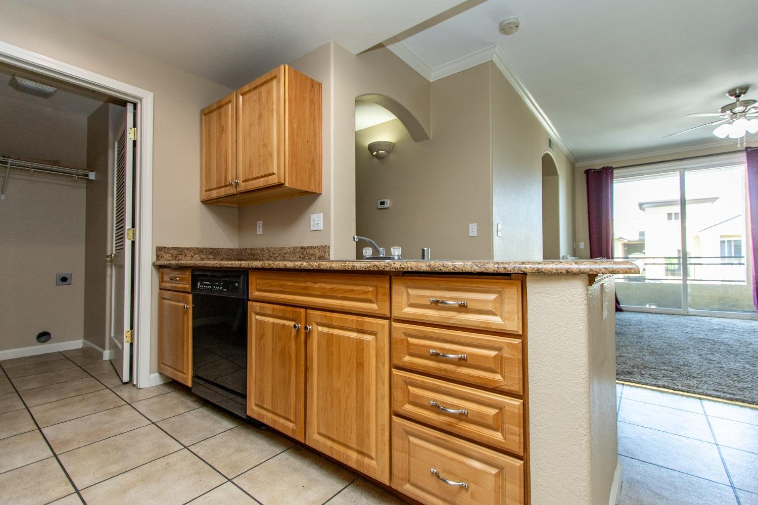 1360 Shady Lane 432
