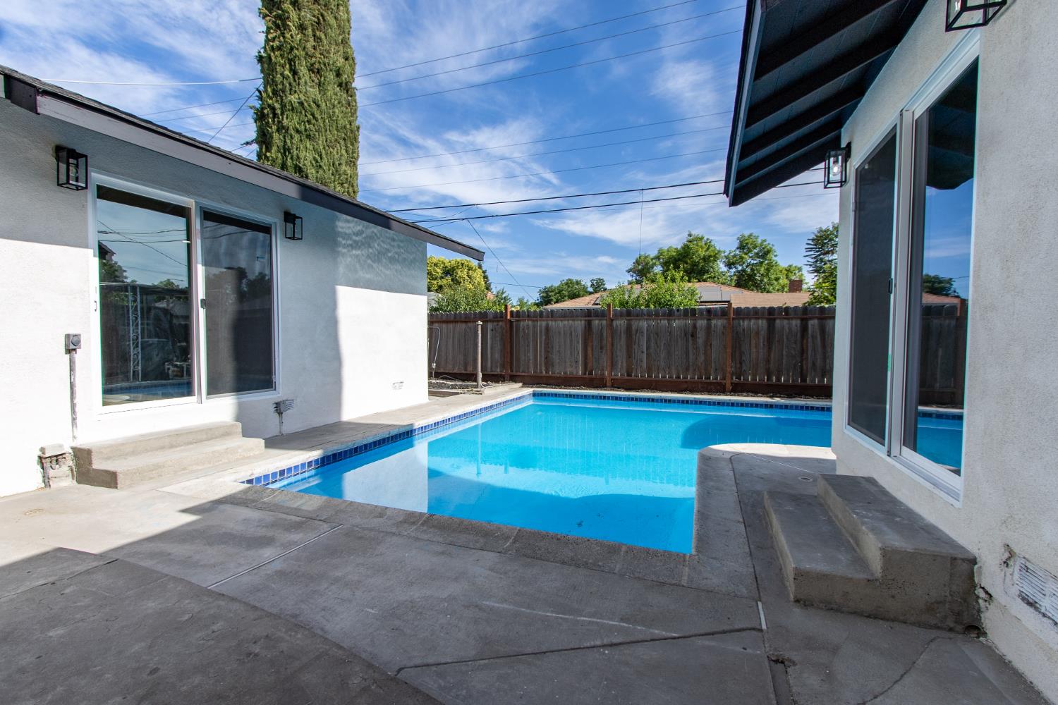 1509 Oakwood Drive