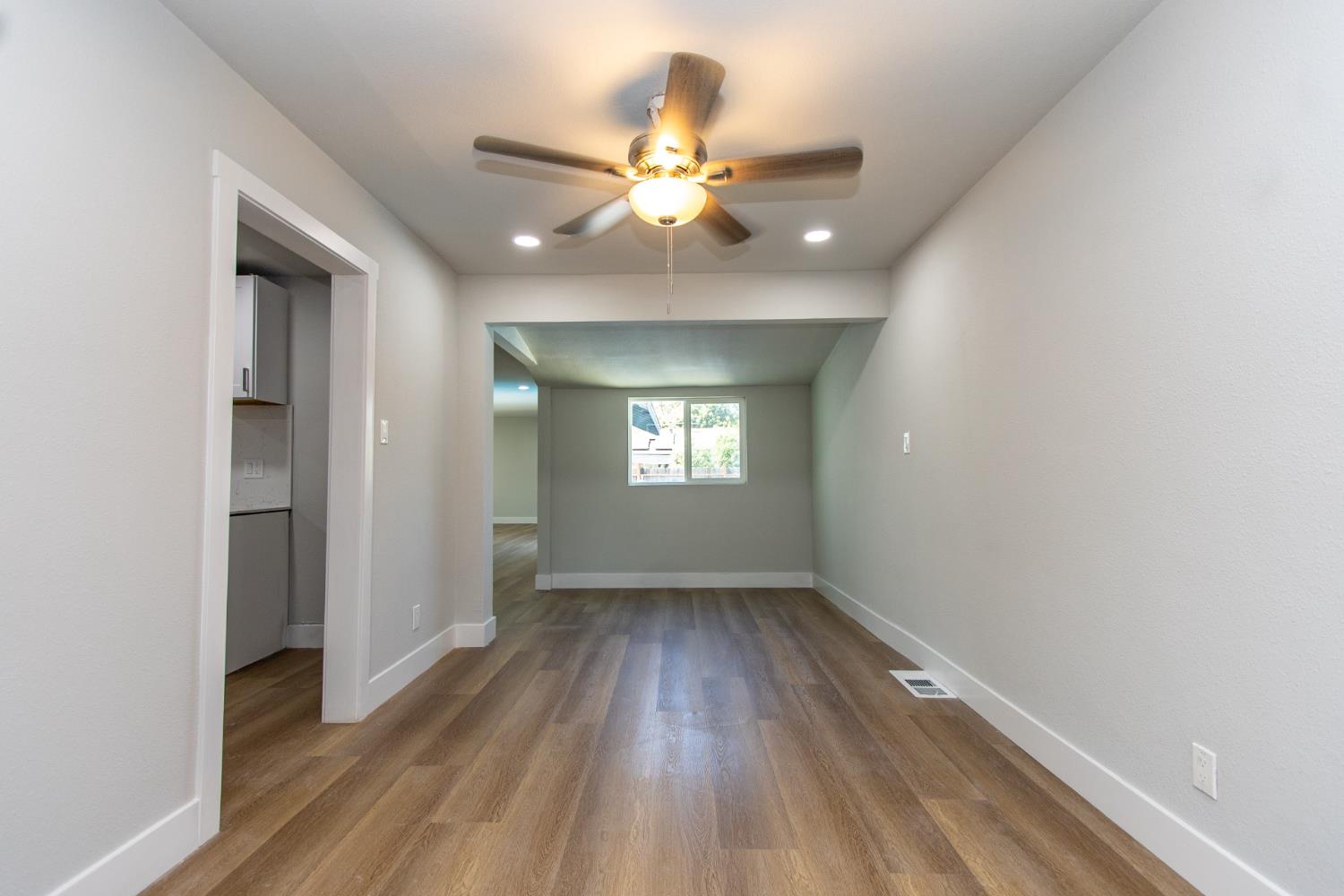 1509 Oakwood Drive