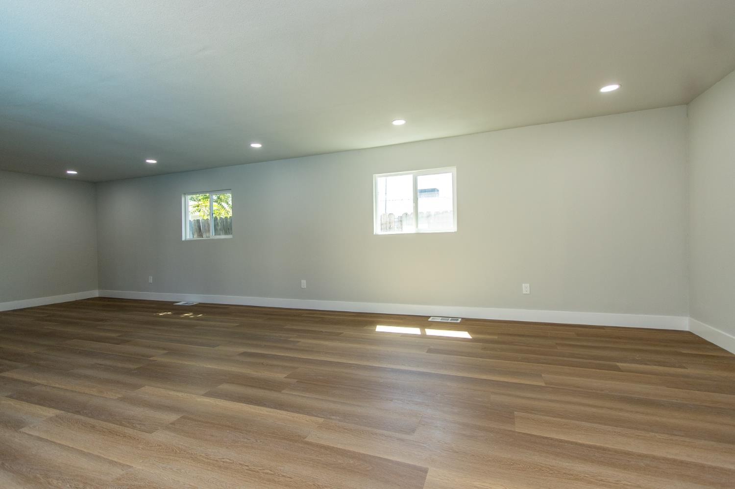 1509 Oakwood Drive