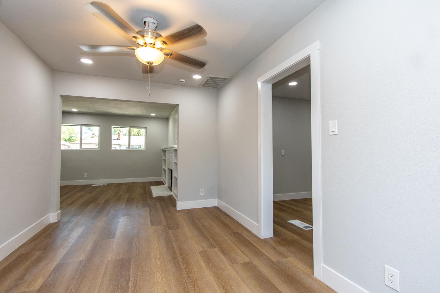 1509 Oakwood Drive