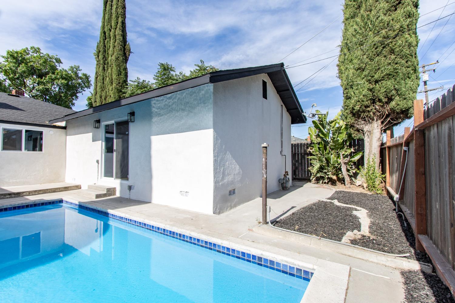 1509 Oakwood Drive