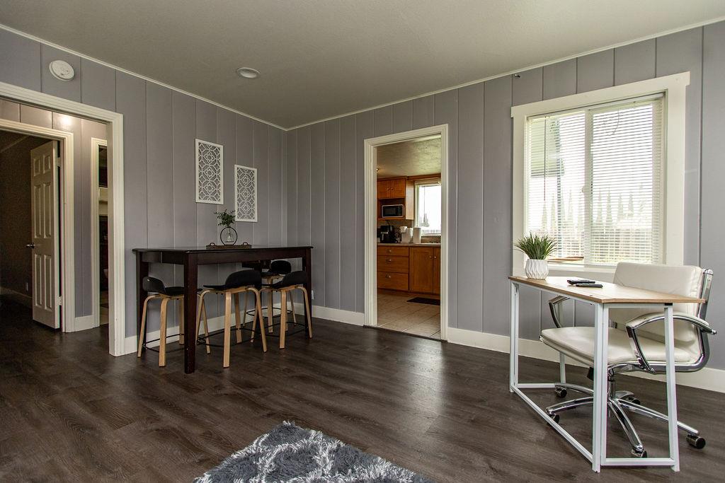 123 Almond Avenue