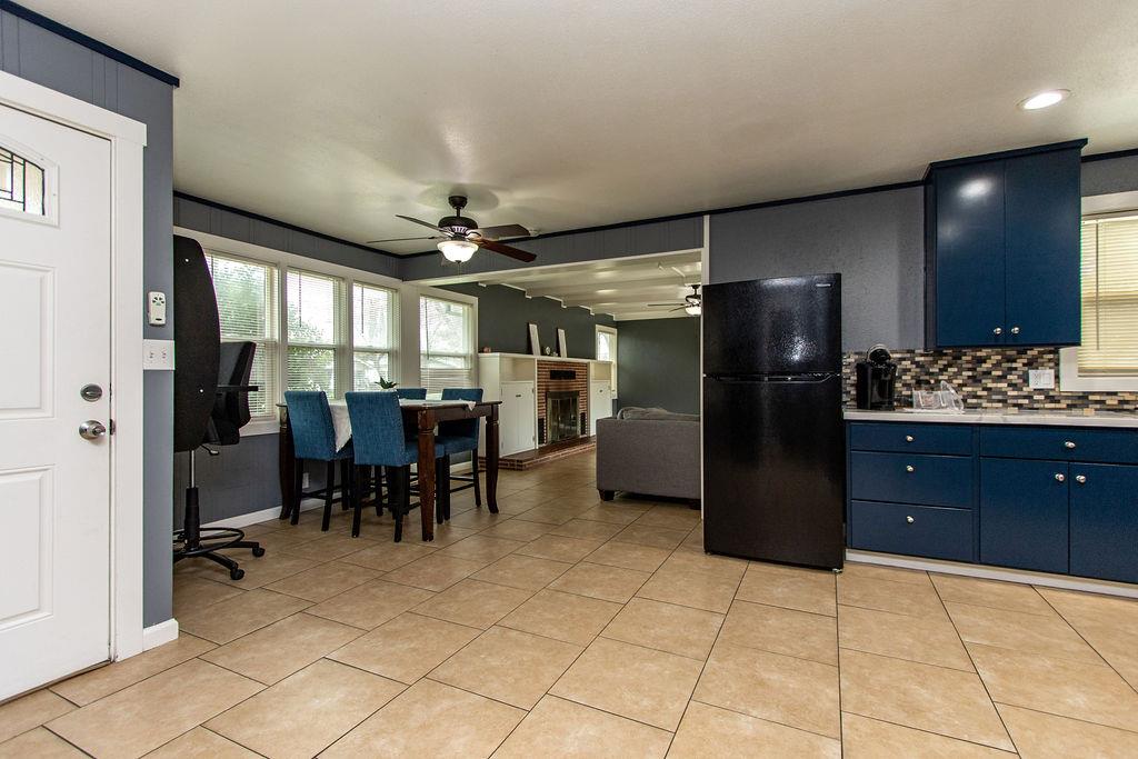 123 Almond Avenue