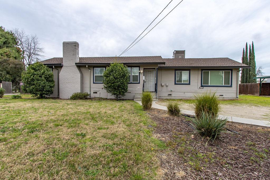 123 Almond Avenue