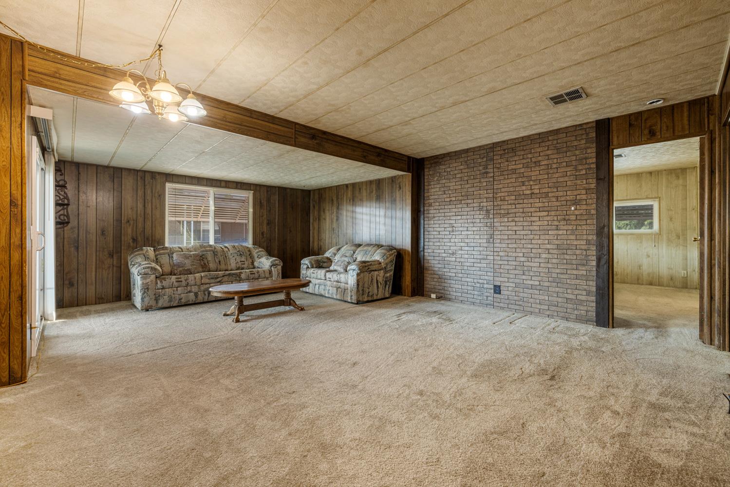 2240 Golden Oak Lane 138