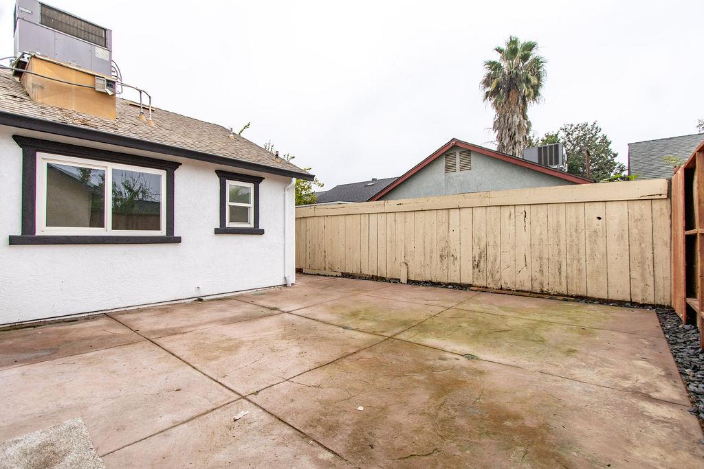 2016 Scotch Pine Drive