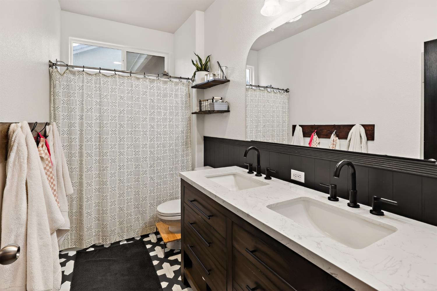 4708 Navaho Court