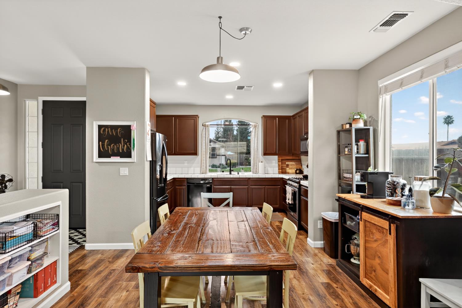4708 Navaho Court
