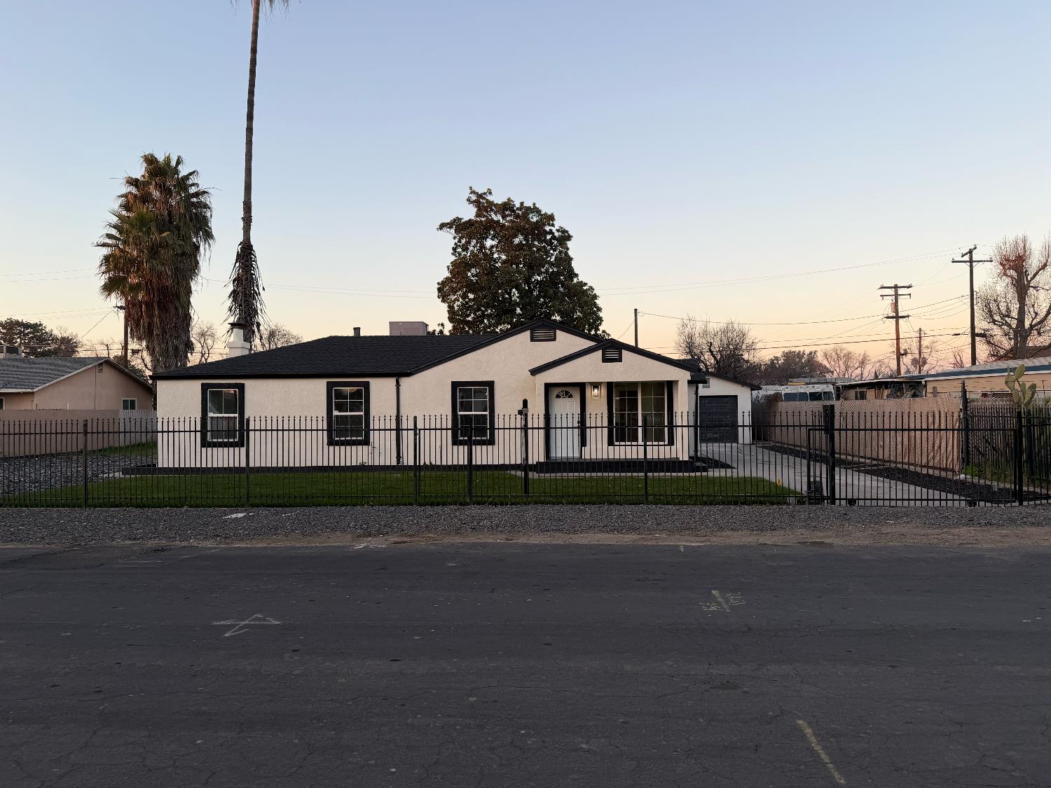 1721 Clayton Avenue