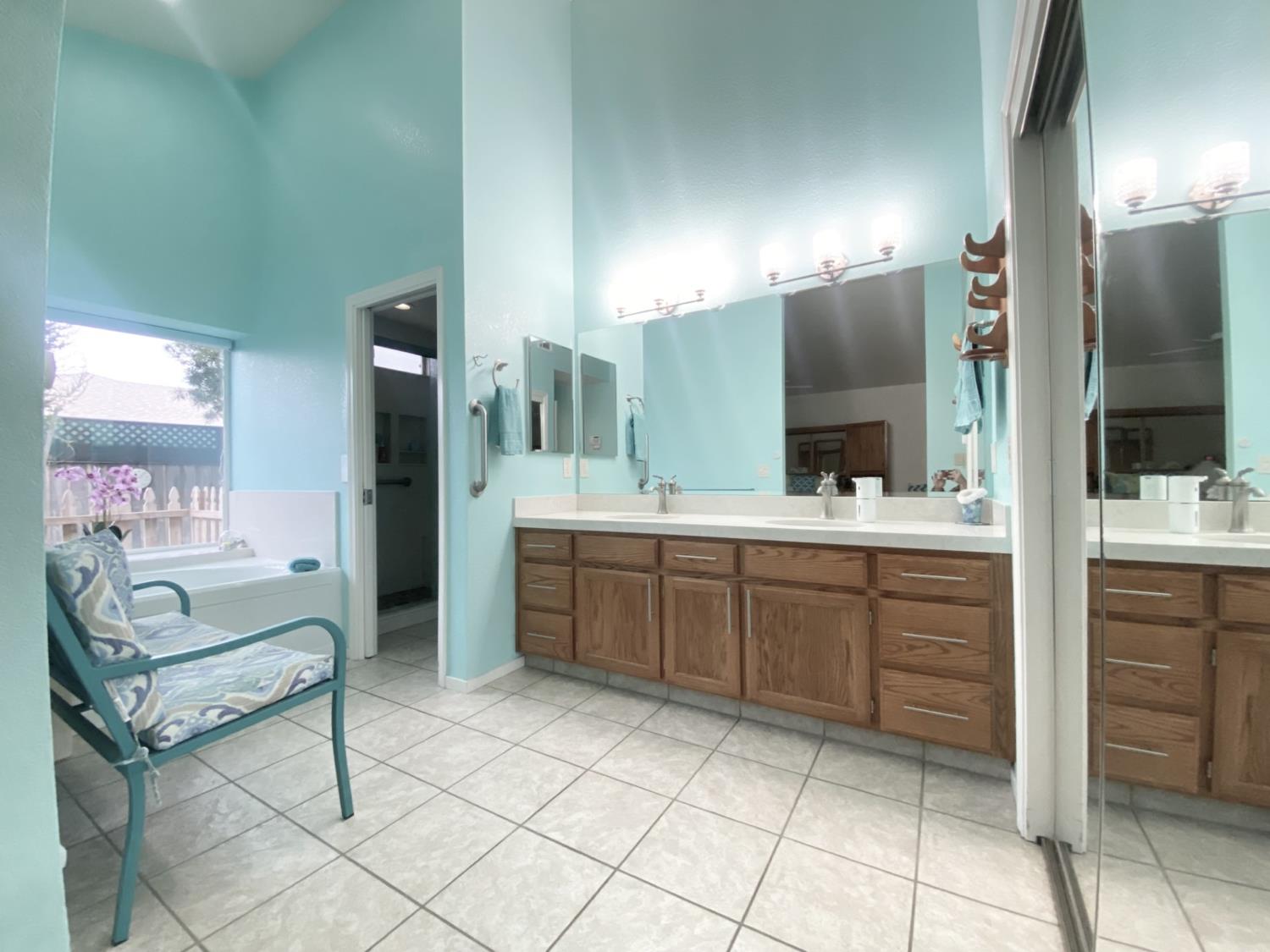 7505 Vixen Court