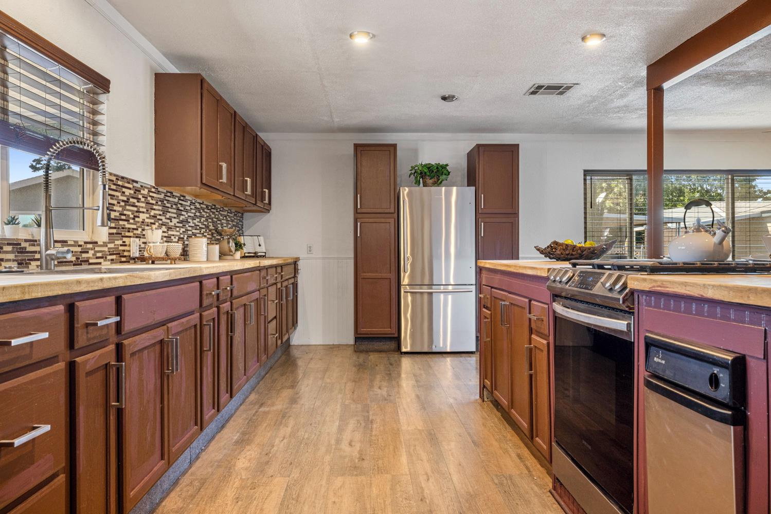2621 Prescott Rd 79