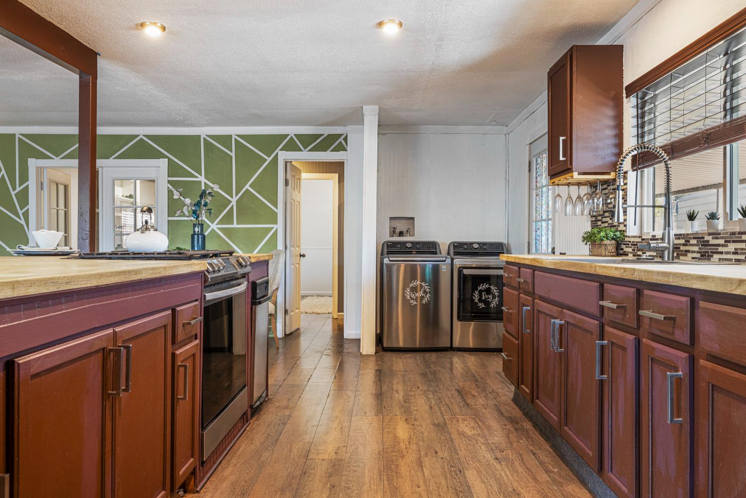 2621 Prescott Rd 79