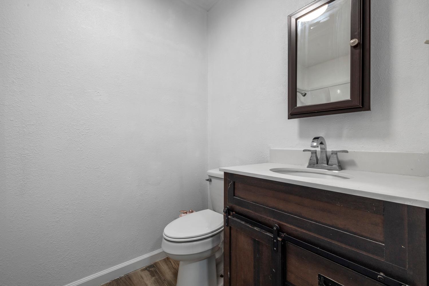 2621 Prescott Rd 79