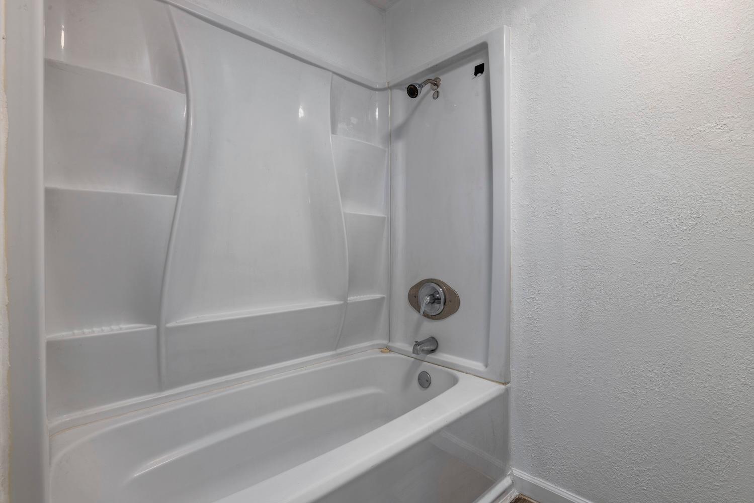 2621 Prescott Rd 79