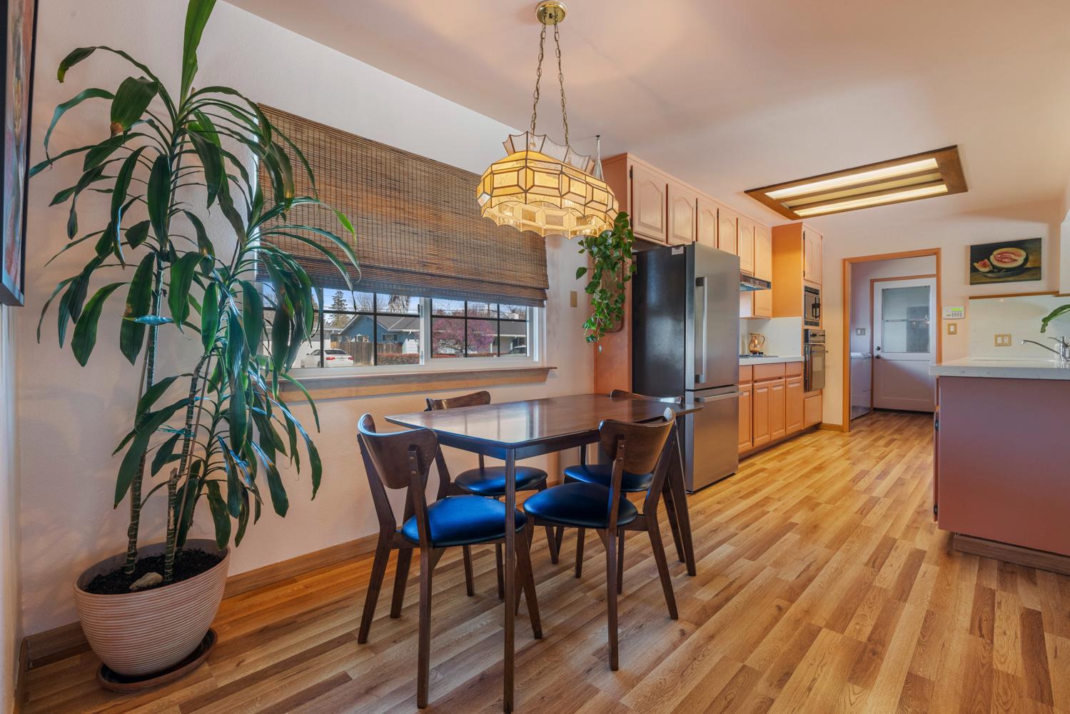 504 Robin Hood Drive