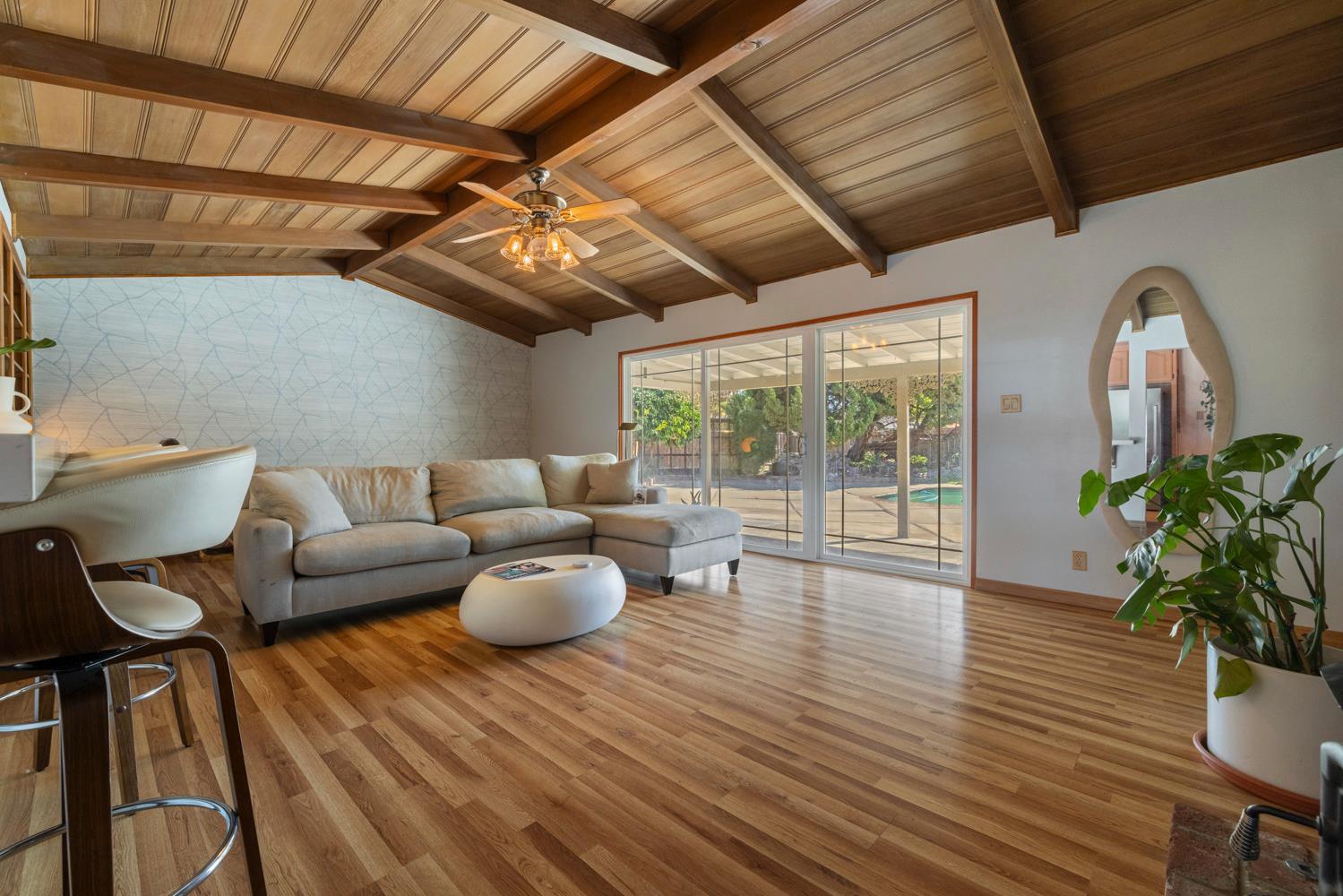 504 Robin Hood Drive