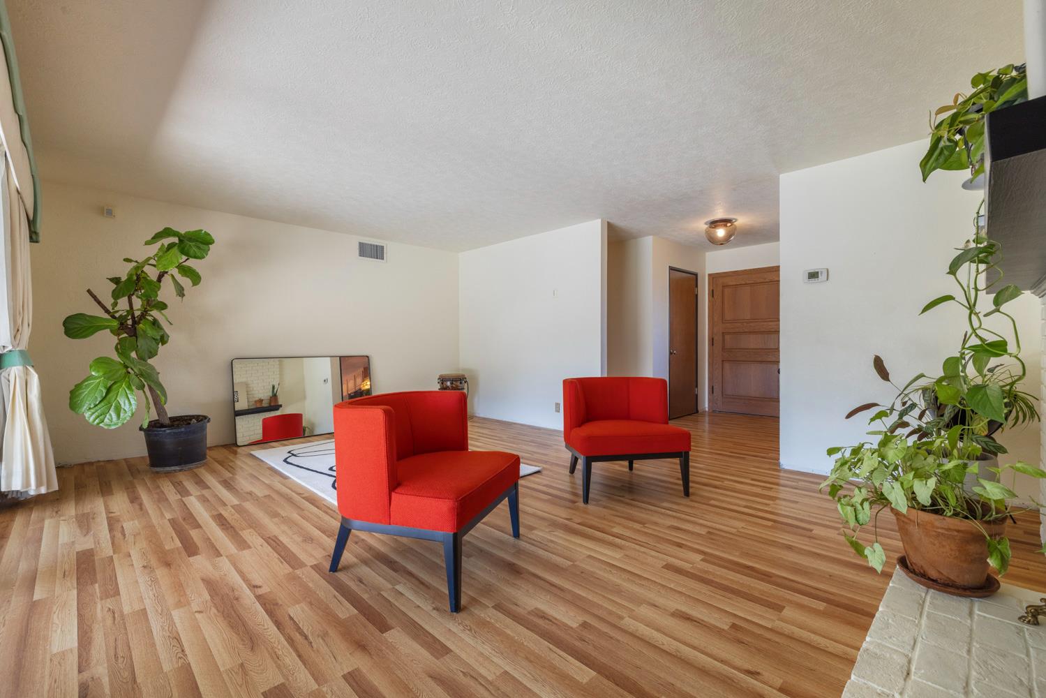 504 Robin Hood Drive