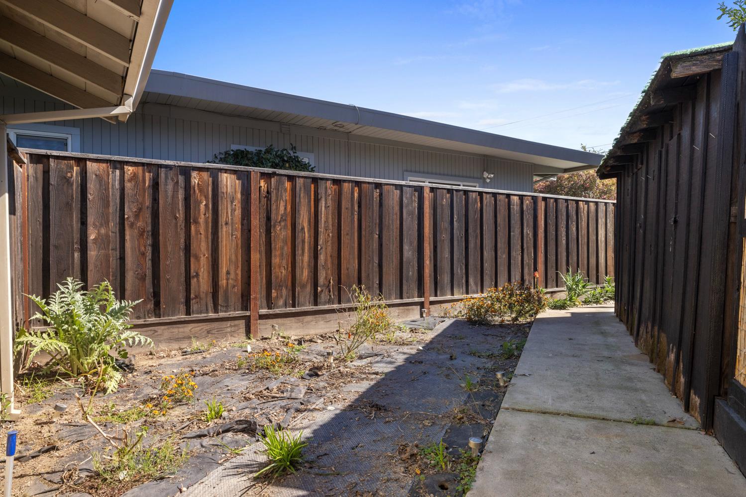 504 Robin Hood Drive