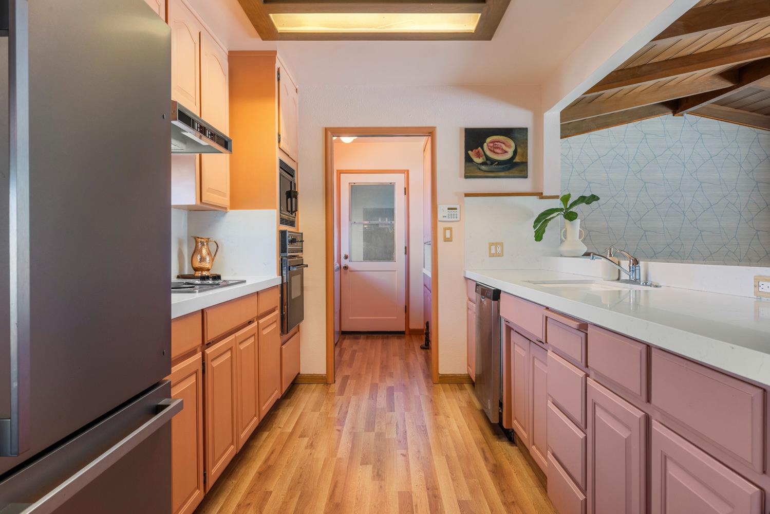 504 Robin Hood Drive