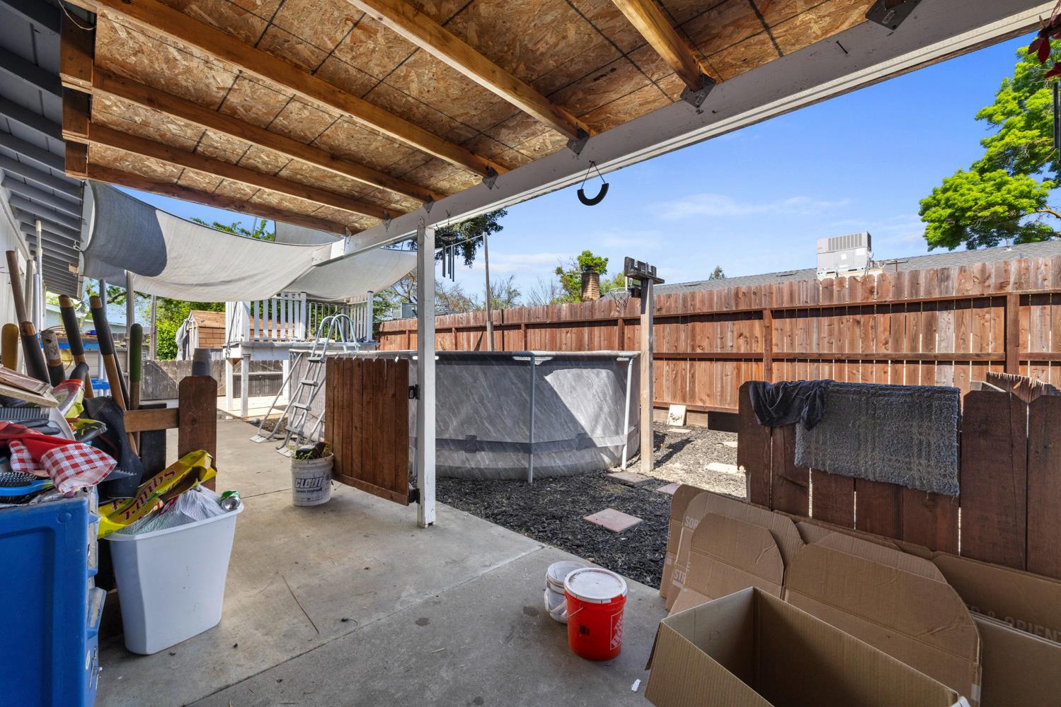 2713 Dania Court