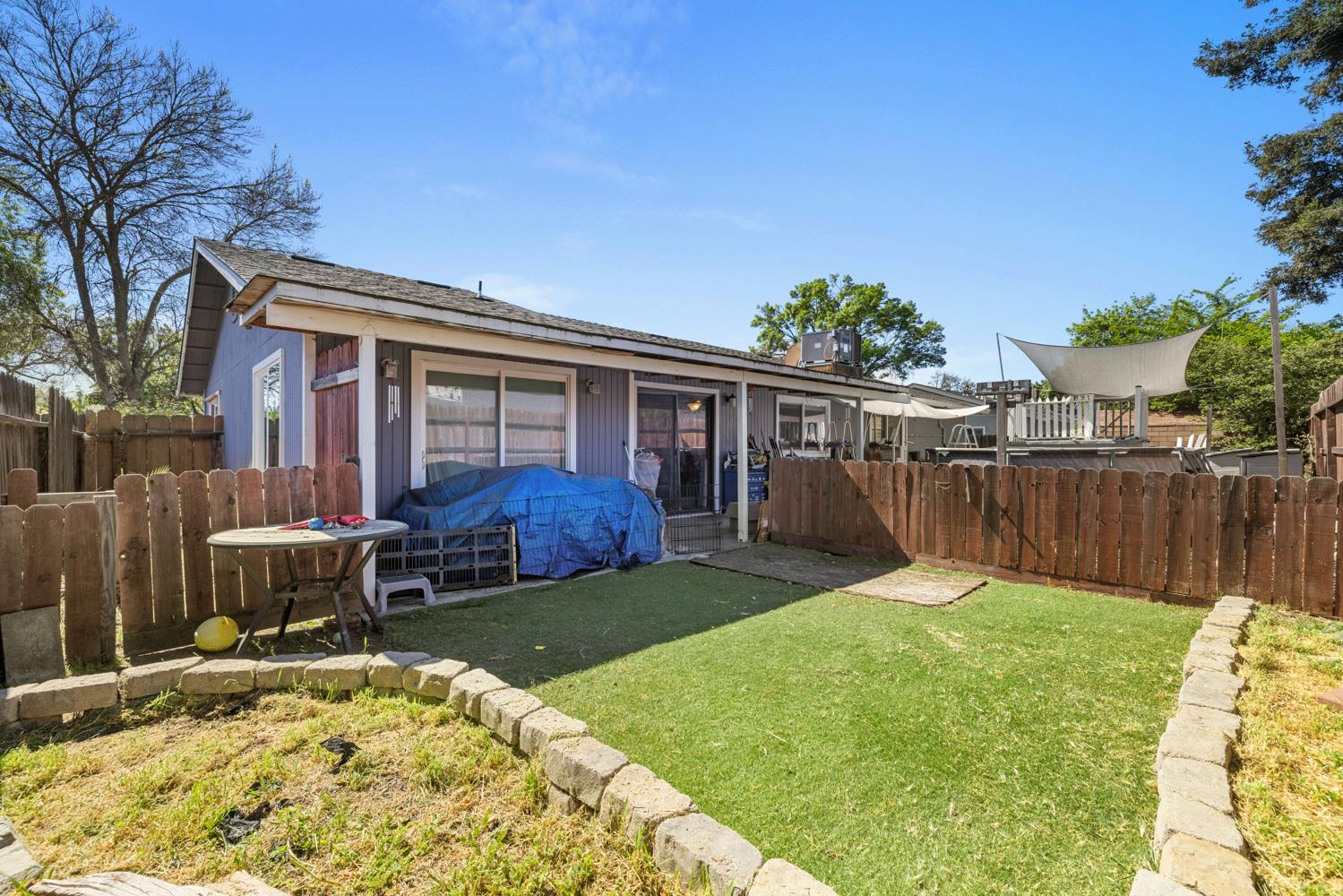 2713 Dania Court