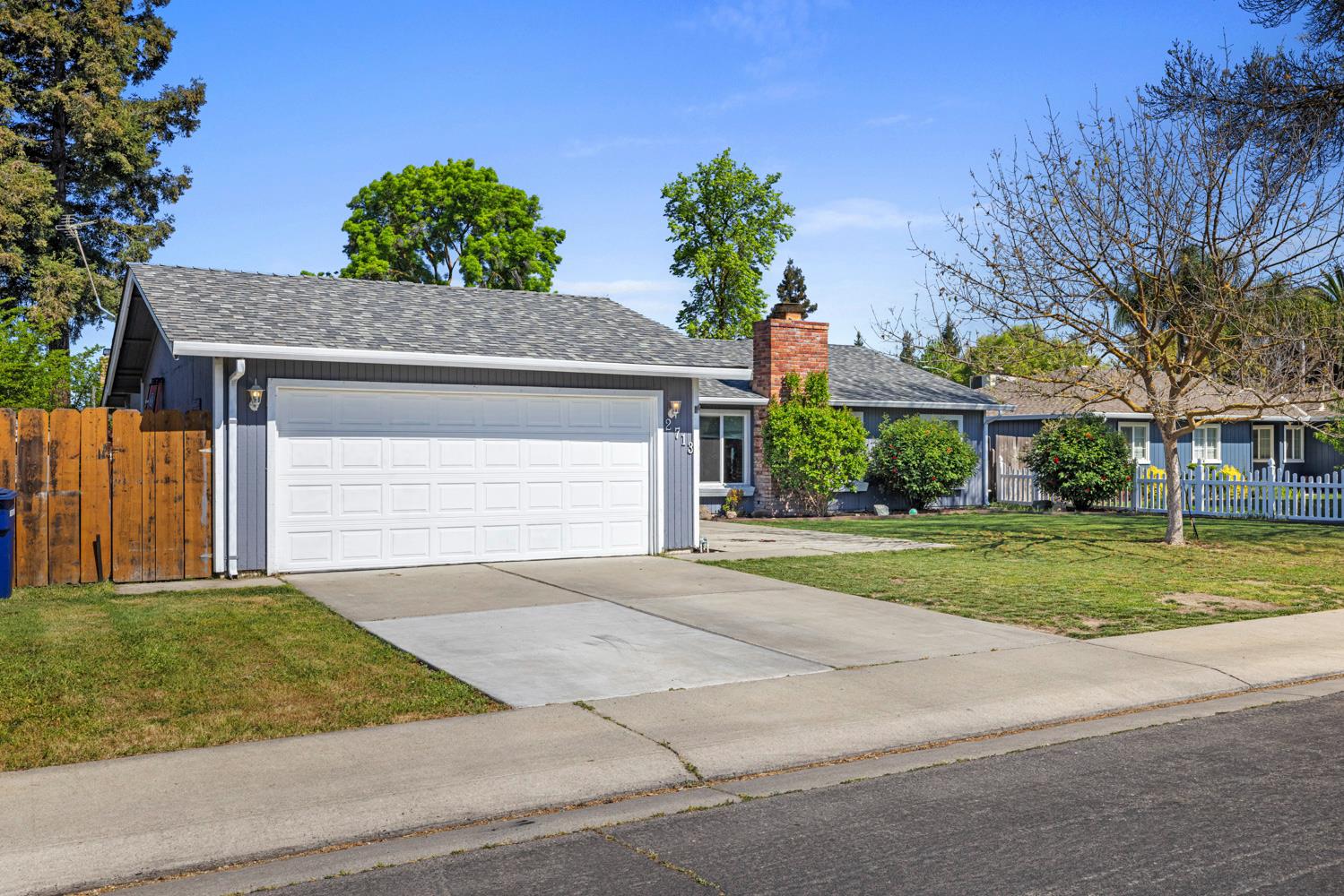 2713 Dania Court