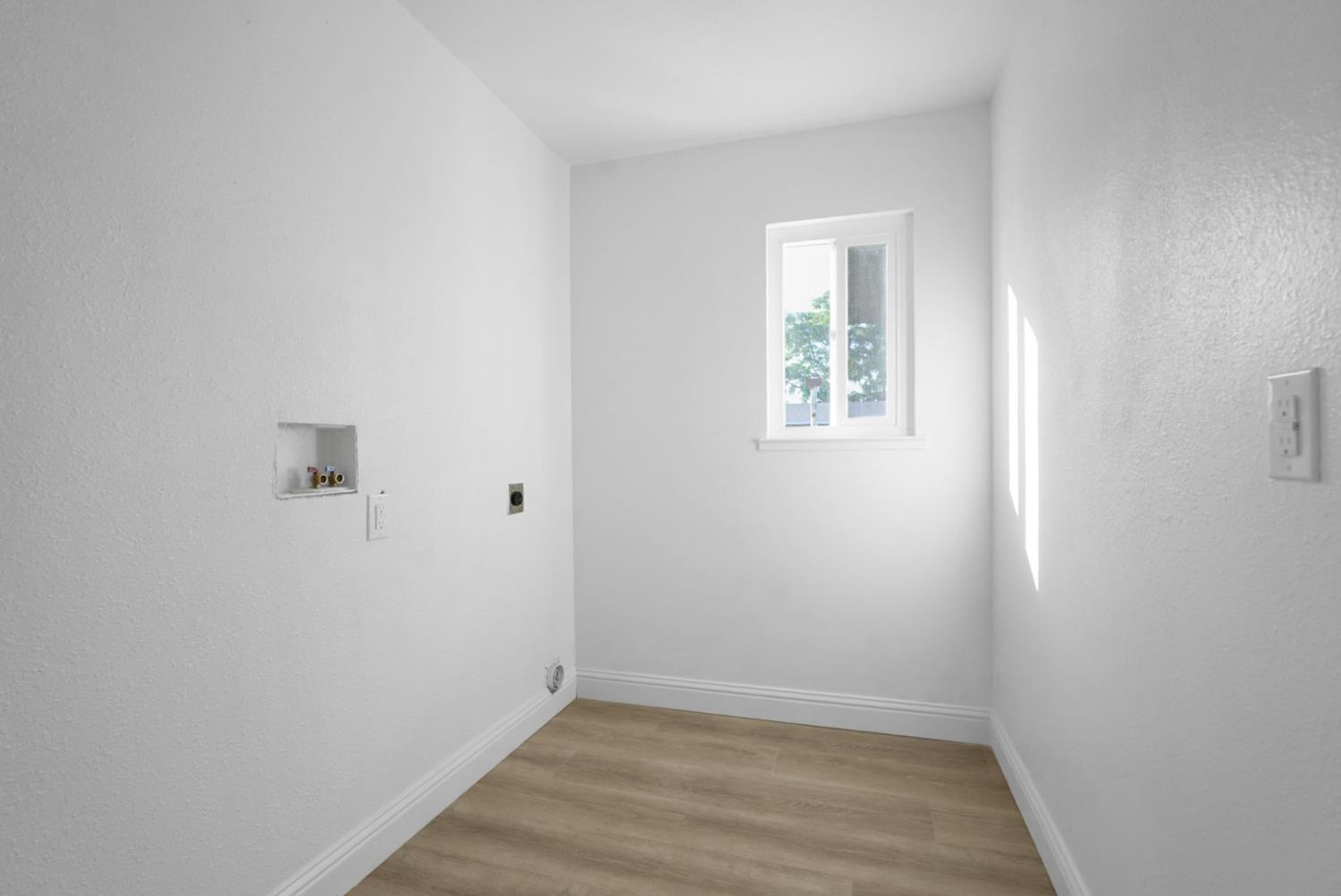 913 9th Street