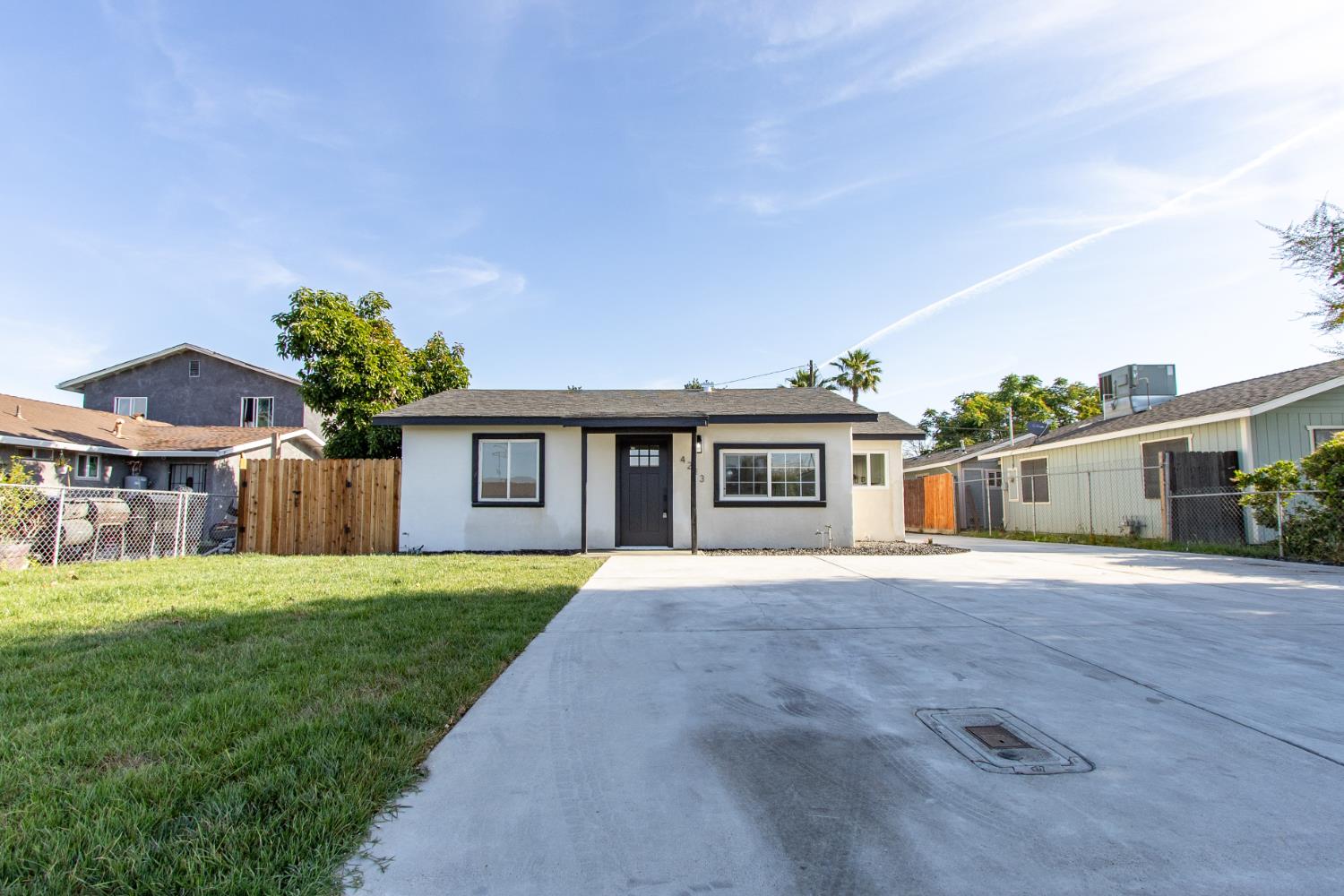 4213 Lucinda Avenue